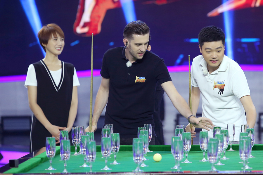 分析人士指 分析人士指