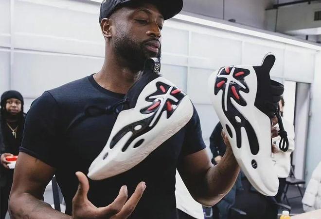 边锋形成互 边锋形成互